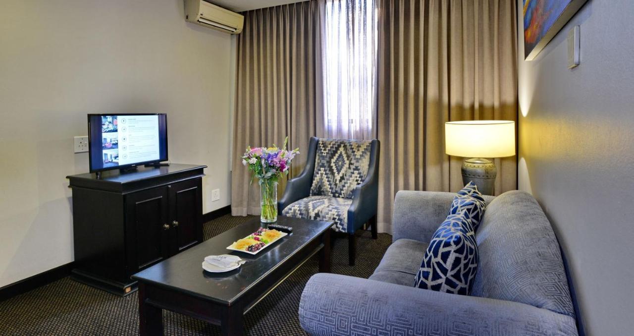 Anew Hotel Witbank Emalahleni Екстер'єр фото